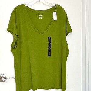 Timeless V-Neck T-Shirt